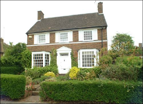 19 Gurney Drive a